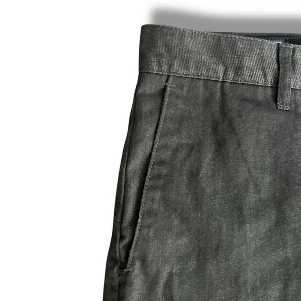 Volcom Shorts Mens Size 31 Gray Chino Flat Front True To This Walking Casual - Picture 7 of 15